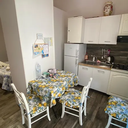 Appartamento Centro Storico Flat 5 Mins From Port Città di Lipari