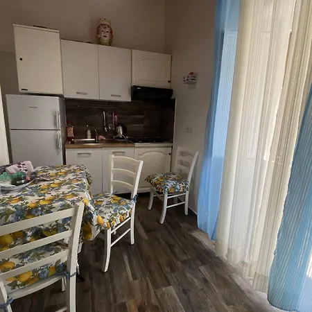 Centro Storico Flat 5 Mins From Port * Città di Lipari